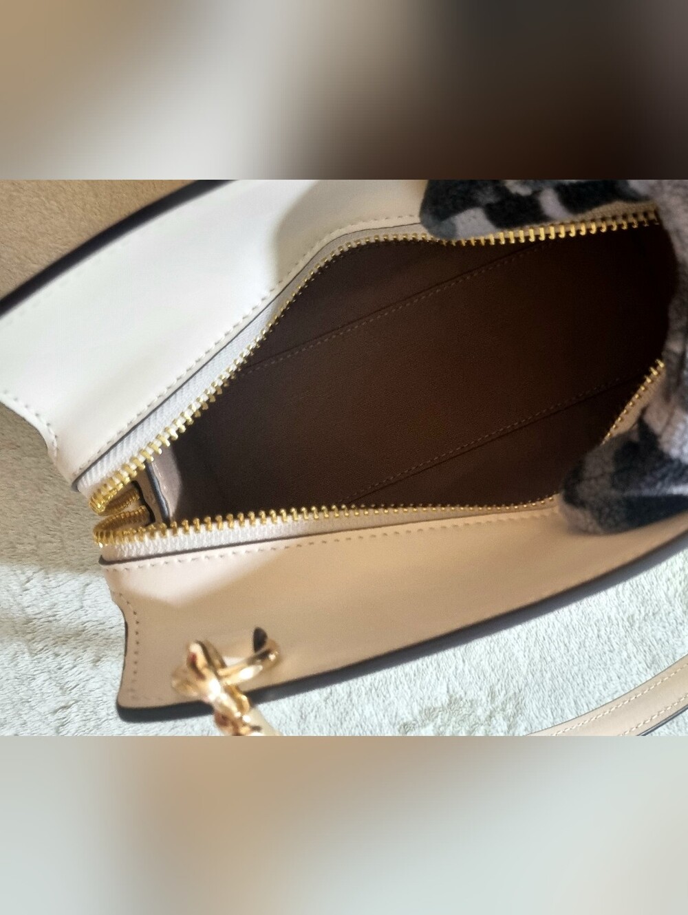 Coach Gia Crossbody Bag With Star Print - Chalk/Gold - Picture 8 of 8